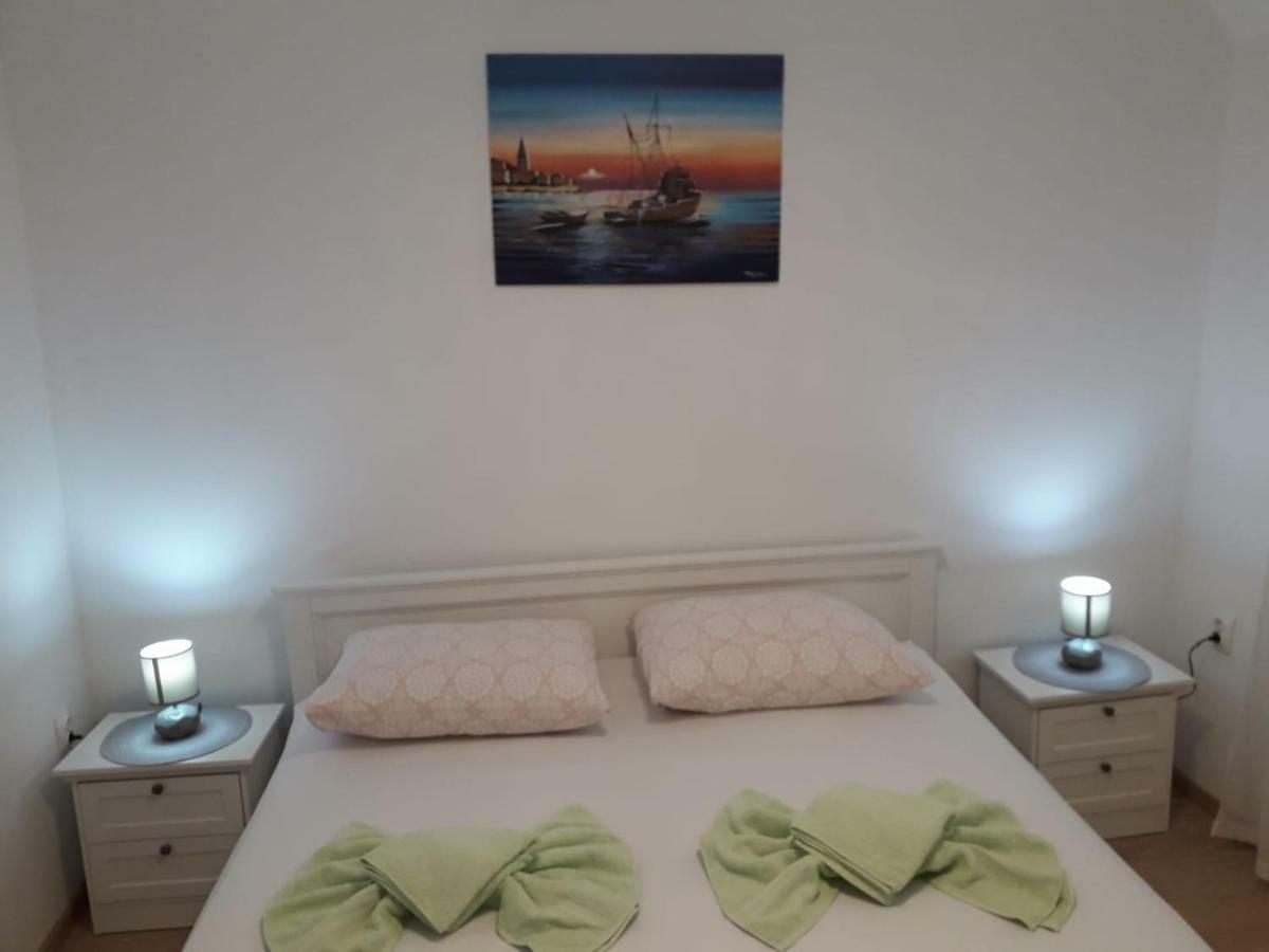 Апартаменти Apartman Irena Корчула Екстер'єр фото
